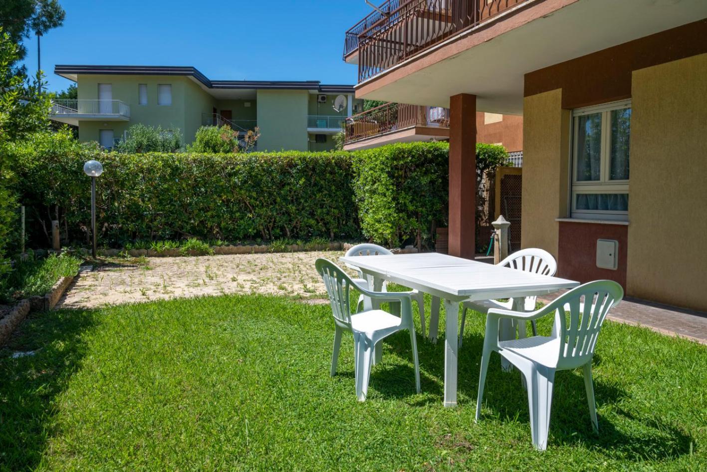 M152 - Marcelli, Nuovo Trilocale Con Giardino Apartment Exterior photo